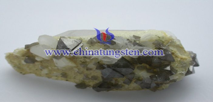 tungsten concentrate photo