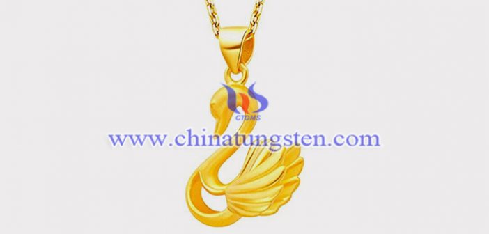 gold plated tungsten alloy swan pendant picture