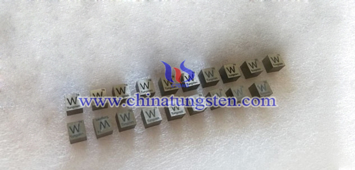 95W-3.5Ni-1.5Cu tungsten alloy brick picture