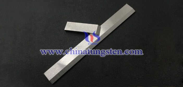 tungsten carbide cutting blade applied for face mask machine picture