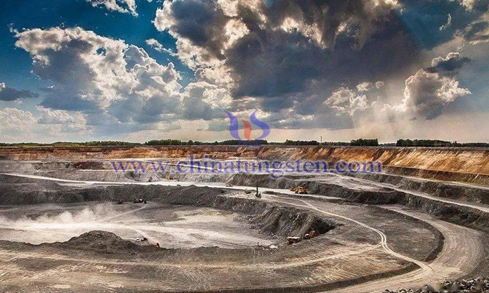 Tungsten mines in open pit mining, Jiangxi, China